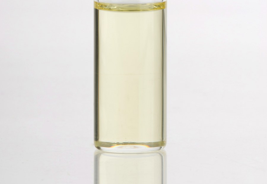 Aceite esencial de romero alcanfor